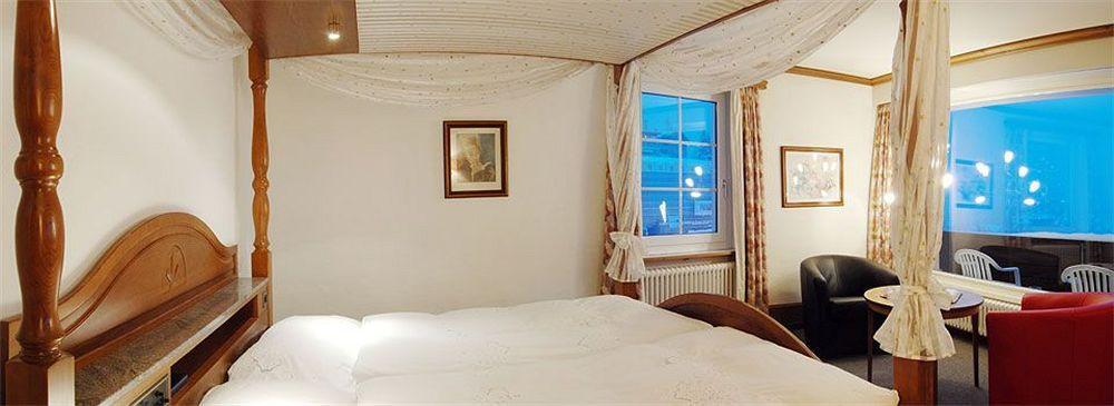 Hotel Cristallo Ароза Экстерьер фото