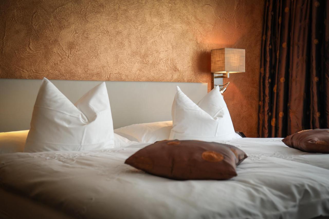 Hotel Cristallo Ароза Экстерьер фото