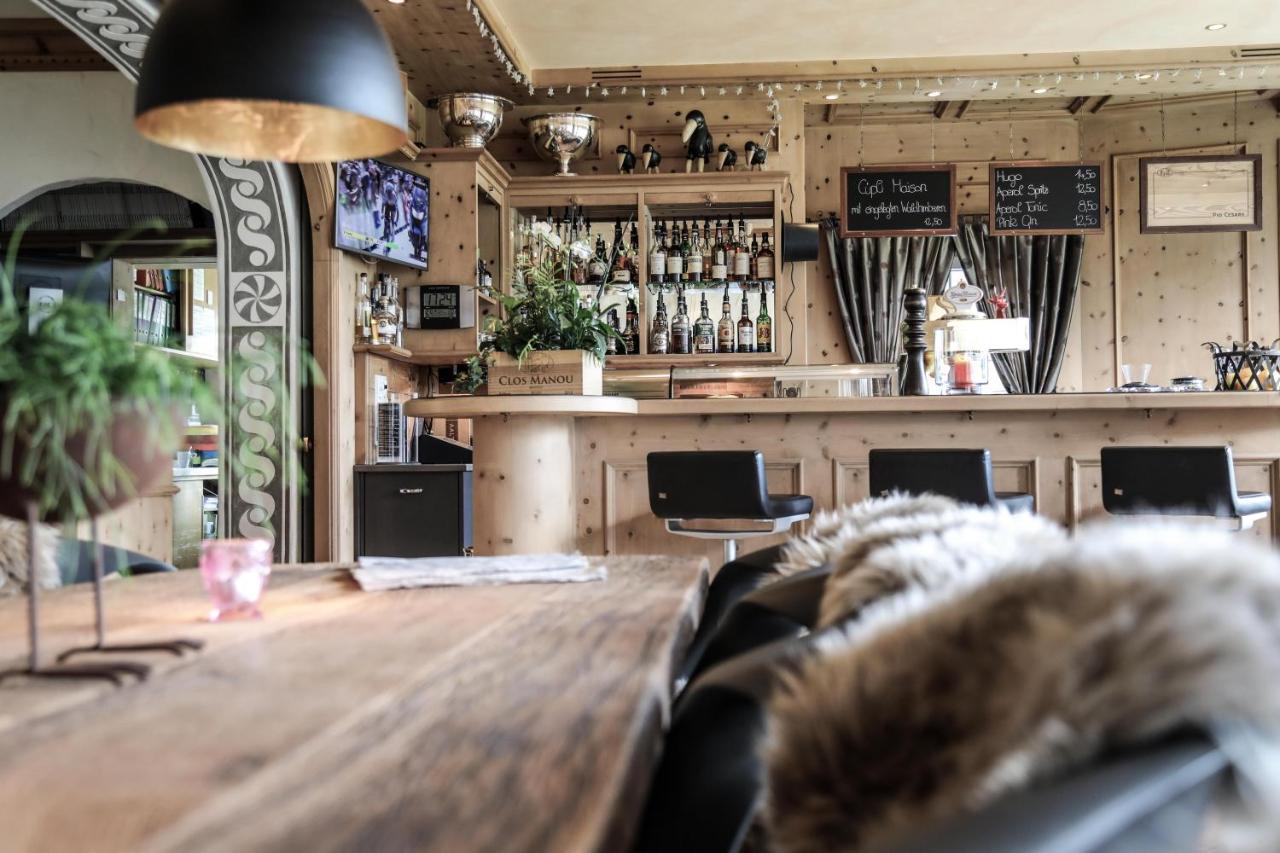 Hotel Cristallo Ароза Экстерьер фото